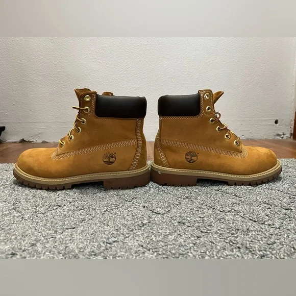Timberland | Shoes | Kids 4 M Timberland Boots New Without  display picture 3